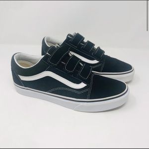 Vans Old Skool V Skate Shoes